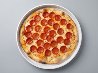 Pizza Calabresa Acebolada