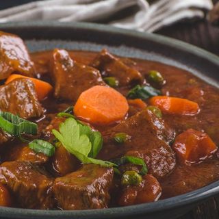 Vitela no Tacho C/ Cogumelos Selvagens