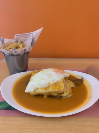 Francesinha Exótica