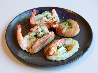 Pão D'Alho com Camarão