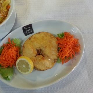 1/2 Pescada Frita Em Posta