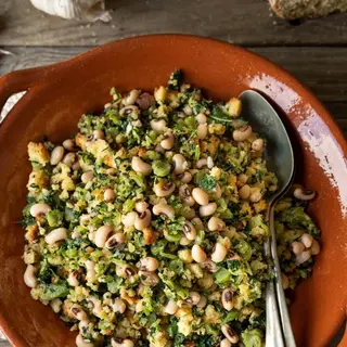 Migas de broa á camponesa