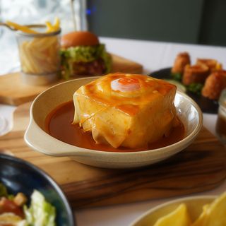 1/2 FRANCESINHA ESPECIAL