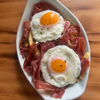 Ovos Rotos