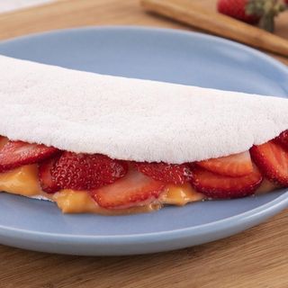 Tapioca Doce de Leite com Morangos