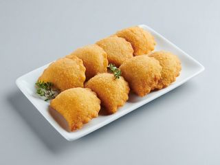 Mini Rissóis de Camarão 