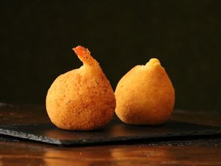 Coxinhas de Frango com Queijo XXL