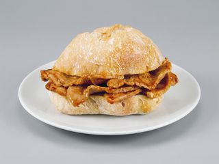 Bifana no pão