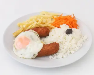Alheira com Ovo e Batata Frita e arroz 
