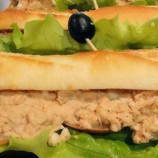 Baguete com Pasta Frango