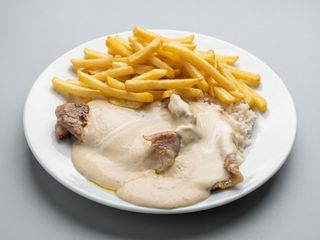 Bife de Vitela com Cogumelos e Natas