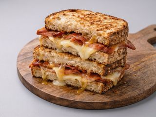 Tosta Mista de Bacon