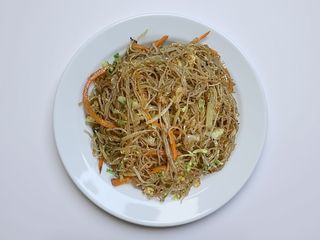 Massa de arroz à casa