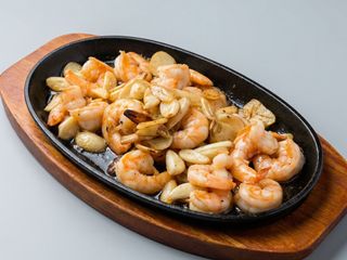 Gambas grelhadas com alho