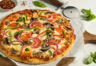 Pizza Vegetariana Média