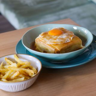 Francesinha de Frango