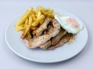 Bife de peru grelhados