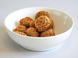 Menu Salada Falafel Vegetariano