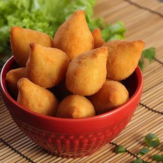 Coxinha de Frango (20 Unidades)