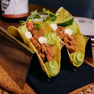 Tacos de Carnitas (2 unidades)