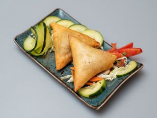  Chamuça de Legumes(x2)/Vegetable Samosa