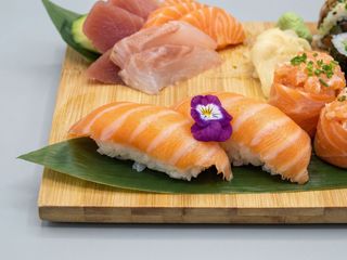 Nigiri Salmão (2 Unidades)