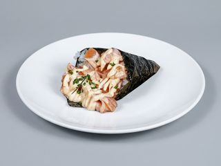 Temaki de Salmão Braseado