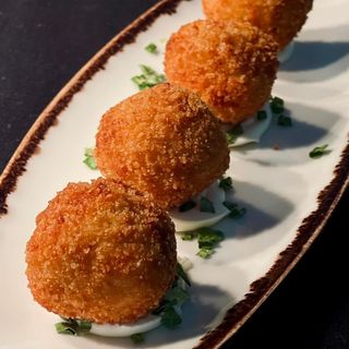 Bolinhos de Carne Seca 