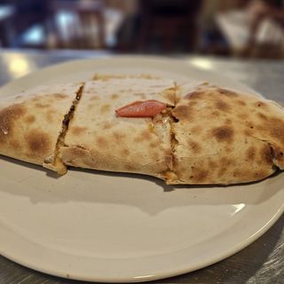 Calzone de Bolonhesa