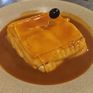 Francesinha de Novilho