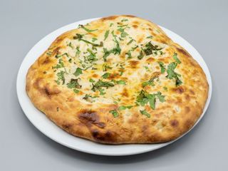 Garlic cheese naan