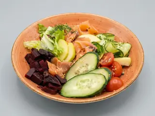 Salada de Salmão Fumado