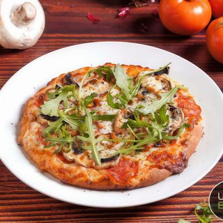 Pizza Peperoni e Funghi