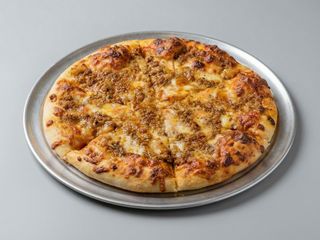 Pizza Bolognese