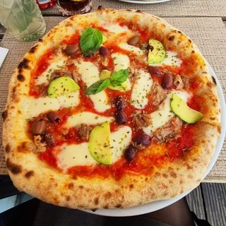 Pizza Del Pescatore