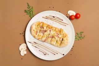 Pão de Alho com Queijo e Bacon