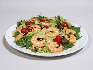 Salada de camarão