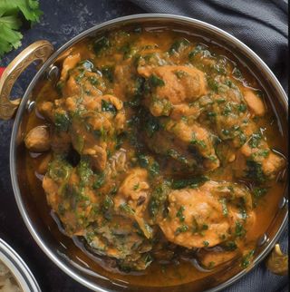 Saag Chicken
