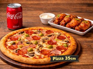 Touchwood Combo- Pizza 35cm, asas de frango 6pc,coca cola 33cl