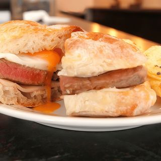 Sandes de Prego com Ovo