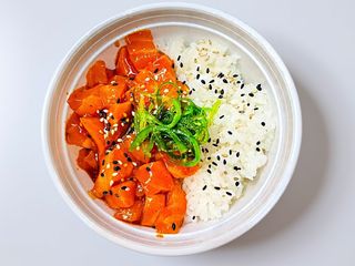 Arroz de Sushi com Kimuchi de Salmão