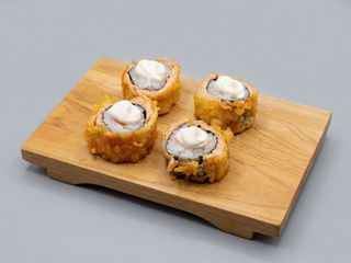 Hot Roll Sakemaki de Salmão Fry