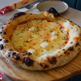 Pizza Quattro Formaggi