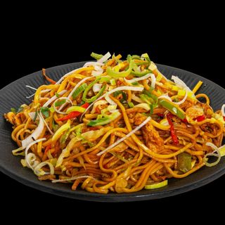 Massa Chow mein com Vegetais