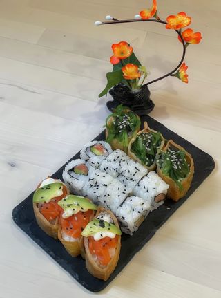 F46 Sushi Combinado