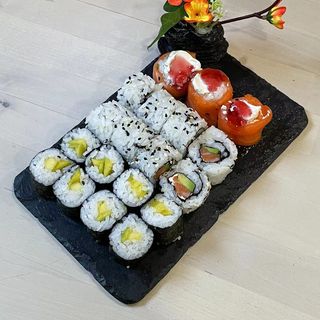 F48 Sushi Combinado