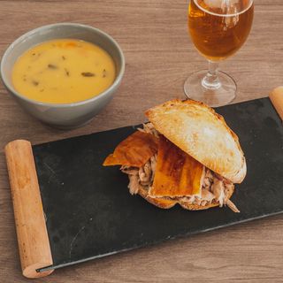 Sopa&Sandes