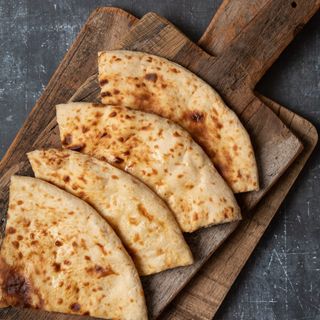 Cheese Naan