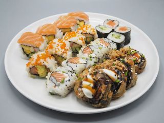 UA33 Sushi e Hot