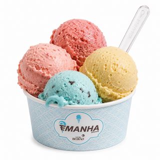 Quatro Bolas de Gelado